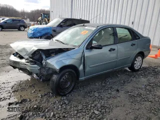 2004 Ford Focus SE with VIN 1FAFP34364W104321, listed as a Copart auction lot 44588035 with Not provided miles and Salvage title. Bid and sale history available at DreamBid. Image 1.