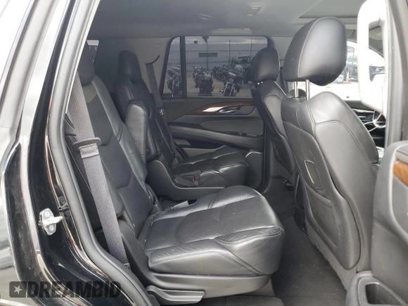 2019 Cadillac Escalade Luxury z VIN 1GYS4BKJXKR332356, wystawiony jako Copart lot #51145745 z przebiegiem 117 398 mil mil oraz Szkody całkowita. Historia ofert i sprzedaży dostępna na DreamBid. Obrazek 11.