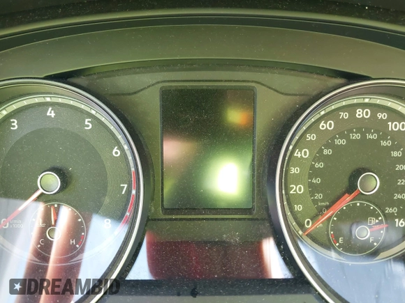 2021 Volkswagen Atlas SE z VIN 1V2WC2CA4MC232301, wystawiony jako IAAI lot #42538962 z przebiegiem Nie podano mil oraz . Historia ofert i sprzedaży dostępna na DreamBid. Obrazek 7.