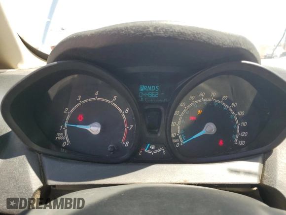 2017 Ford Fiesta S с VIN 3FADP4AJ8HM170164, выставлен на аукционе Copart как лот 56561385 с пробегом 44 962 миль миль и Списание • Salvage title. История ставок и продаж доступна на DreamBid. Изображение 9.