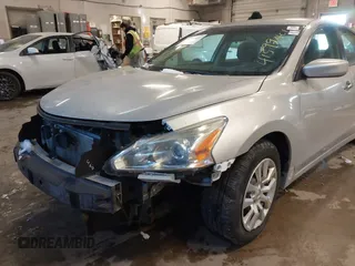 2015 Nissan Altima 2.5 S with VIN 1N4AL3AP3FC450926, listed as a IAAI auction lot 41599401 with 109,275 mi miles. Bid and sale history available at carsss.com. Image 13.