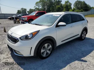 2019 Kia Niro LX with VIN KNDCB3LC0K5239844, listed as a Copart auction lot 59270674 with 86,499 mi miles and Salvage Title. Bid and sale history available at carsss.com. Image 1.