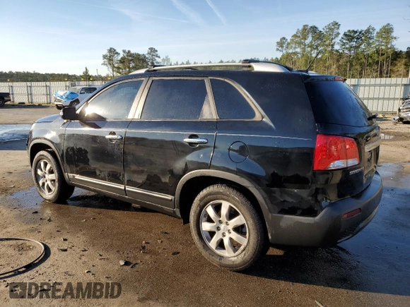 2013 Kia Sorento LX with VIN 5XYKT3A69DG345242, listed as a Copart auction lot 50469915 with 154,112 mi miles and Salvage title. Bid and sale history available at DreamBid. Image 2.
