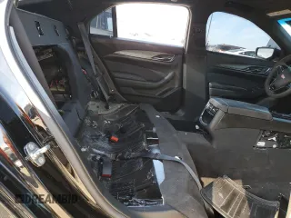 2016 Cadillac CTS-V z VIN 1G6A15S66G0168724, wystawiony jako Copart lot #89047835 z przebiegiem Nie podano mil oraz Nie do naprawy • Non repairable. Historia ofert i sprzedaży dostępna na DreamBid. Obrazek 10.