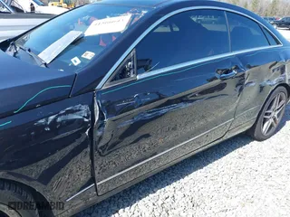 2014 Mercedes-Benz E-Class E 350 with VIN WDDKJ5KBXEF248011, listed as a IAAI auction lot 41566643 with 120,108 mi miles. Bid and sale history available at carsss.com. Image 6.