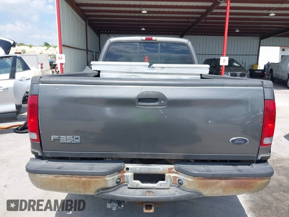 2004 Ford F-350 with VIN 1FTSW30P34EB82548, listed as a IAAI auction lot 42563477 with 186,941 mi miles and . Bid and sale history available at DreamBid. Image 17.