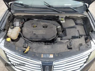 2015 Lincoln MKC with VIN 5LMCJ1A94FUJ13716, listed as a IAAI auction lot 41911220 with 194,825 mi miles. Bid and sale history available at carsss.com. Image 10.