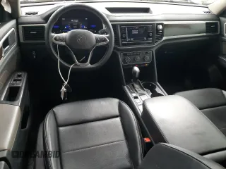 2022 Volkswagen Atlas SE with VIN 1V2DP2CA4NC530067, listed as a Copart auction lot 44769965 with 116,823 mi miles and Salvage title. Bid and sale history available at DreamBid. Image 8.