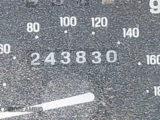 1998 Ford Explorer Sport with VIN 1FMYU22X2WUC74696, listed as a IAAI auction lot 41847158 with 243,830 mi miles and . Bid and sale history available at DreamBid. Image 15.