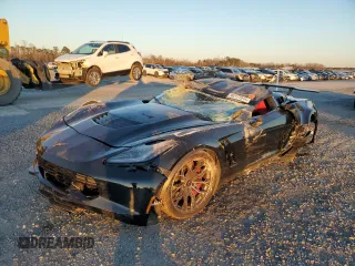 2015 Chevrolet Corvette Z06 1LZ z VIN 1G1YP2D63F5604803, wystawiony jako Copart lot #86177014 z przebiegiem Nie podano mil oraz Szkoda całkowita • Salvage title. Historia ofert i sprzedaży dostępna na DreamBid. Obrazek 1.