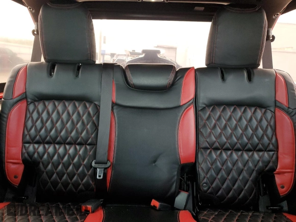 2018 Jeep Wrangler Unlimited Rubicon z VIN 1C4HJXFN3JW279812, wystawiony jako Copart lot #55626055 z przebiegiem 53 115 mil mil oraz Szkoda całkowita • Salvage title. Historia ofert i sprzedaży dostępna na DreamBid. Obrazek 10.
