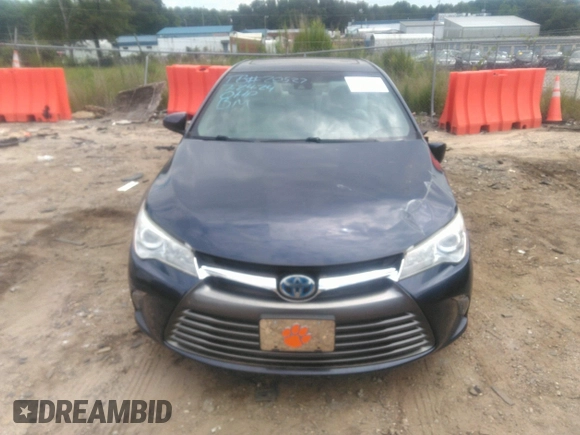 2017 Toyota Camry Hybrid LE with VIN 4T1BD1FK8HU229215, listed as a IAAI auction lot 40089195 with 67,749 mi miles. Bid and sale history available at carsss.com. Image 12.