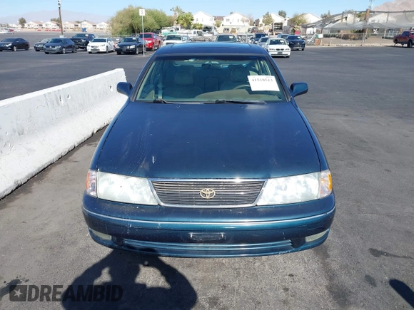 1998 Toyota Avalon XL with VIN 4T1BF18BXWU267131, listed as a IAAI auction lot 41518513 with 208,023 mi miles and . Bid and sale history available at DreamBid. Image 12.
