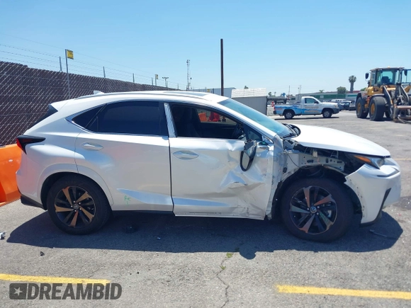 2020 Lexus NX 300 z VIN JTJGARBZ1L2170014, wystawiony jako IAAI lot #42242712 z przebiegiem 80 437 mil mil oraz . Historia ofert i sprzedaży dostępna na DreamBid. Obrazek 13.
