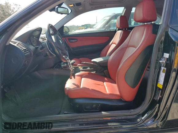 2008 BMW 1 Series 135i with VIN WBAUC73558VF24221, listed as a Copart auction lot 77442894 with 147,335 mi miles and Clean Title. Bid and sale history available at carsss.com. Image 7.