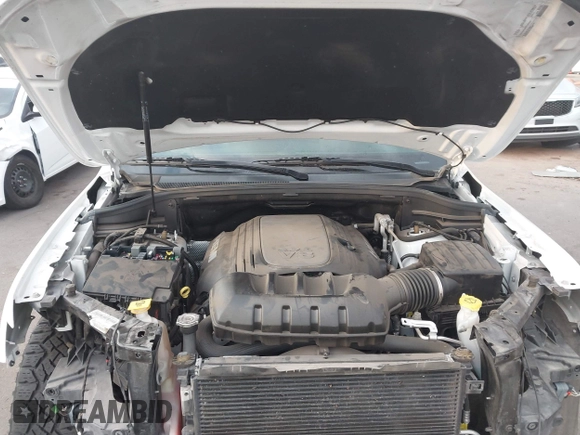 2019 Jeep Grand Cherokee Trailhawk with VIN 1C4RJFLT7KC751143, listed as a IAAI auction lot 42749406 with 54,024 mi miles and . Bid and sale history available at DreamBid. Image 10.