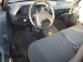 1990 Ford F-150 "S" with VIN 1FTDF15YXLNB40987, listed as a Copart auction lot 43691595 with 33,397 mi miles and Salvage Title. Bid and sale history available at carsss.com. Image 8.