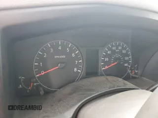 2018 Nissan NV Cargo S z VIN 1N6BF0KY8JN804168, wystawiony jako Copart lot #51158214 z przebiegiem Nie podano mil oraz Szkoda całkowita • Salvage title. Historia ofert i sprzedaży dostępna na DreamBid. Obrazek 9.