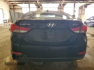2014 Hyundai Elantra SE z VIN KMHDH4AE9EU218719, wystawiony jako Copart lot #57608475 z przebiegiem Nie podano mil oraz Szkoda całkowita • Salvage title. Historia ofert i sprzedaży dostępna na DreamBid. Obrazek 6.