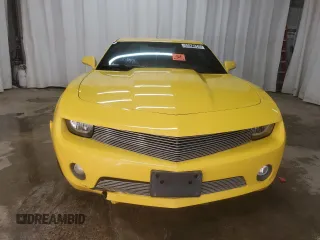 2012 Chevrolet Camaro 1LT z VIN 2G1FB1E30C9143997, wystawiony jako Copart lot #55571345 z przebiegiem 90 146 mil mil oraz Czysty tytuł • Clean title. Historia ofert i sprzedaży dostępna na DreamBid. Obrazek 5.