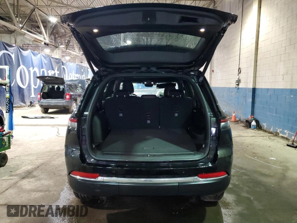 2024 Jeep Grand Cherokee Limited z VIN 1C4RJHBG7RC166637, wystawiony jako Copart lot #47557925 z przebiegiem 5 551 mil mil oraz Szkoda całkowita • Salvage title. Historia ofert i sprzedaży dostępna na DreamBid. Obrazek 6.