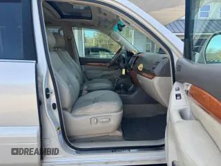 2003 Lexus GX 470 z VIN JTJBT20X830007160, wystawiony jako Copart lot #58235005 z przebiegiem 237 159 mil mil oraz Tytuł czysty. Historia ofert i sprzedaży dostępna na DreamBid. Obrazek 5.