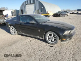 2010 Ford Mustang V6 с VIN 1ZVBP8AN1A5134532, выставлен на аукционе Copart как лот 48595635 с пробегом 96 820 миль миль и Списание • Salvage title. История ставок и продаж доступна на DreamBid. Изображение 4.