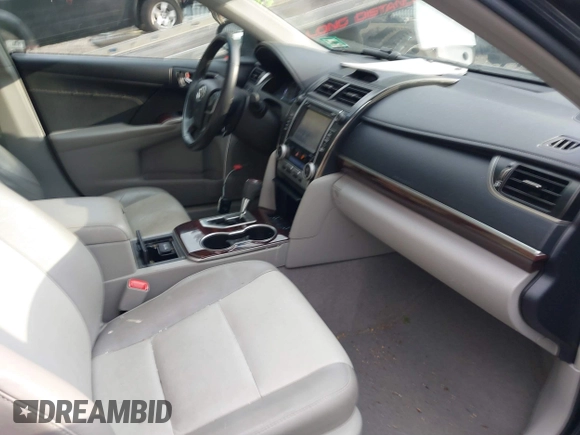 2014 Toyota Camry SE with VIN 4T1BK1FK6EU544726, listed as a IAAI auction lot 41630731 with 108,072 mi miles. Bid and sale history available at carsss.com. Image 5.