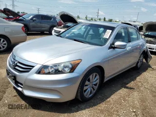 2011 Honda Accord EX with VIN 1HGCP2F73BA033842, listed as a Copart auction lot 61674835 with 59,371 mi miles and Salvage title. Bid and sale history available at DreamBid. Image 1.