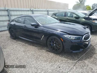 2022 BMW 8 Series 840i with VIN WBAGV2C08NCJ17948, listed as a Copart auction lot 60542904 with 12,132 mi miles and Non Repairable. Bid and sale history available at carsss.com. Image 4.