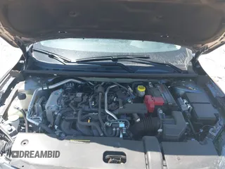 2025 Nissan Sentra SR z VIN 3N1AB8DV5SY305783, wystawiony jako IAAI lot #42480852 z przebiegiem 5 377 mil mil oraz . Historia ofert i sprzedaży dostępna na DreamBid. Obrazek 10.