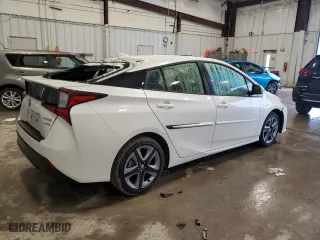 2020 Toyota Prius L Eco with VIN JTDKARFU9L3106230, listed as a Copart auction lot 43336865 with 34,116 mi miles and Non Repairable. Bid and sale history available at carsss.com. Image 3.