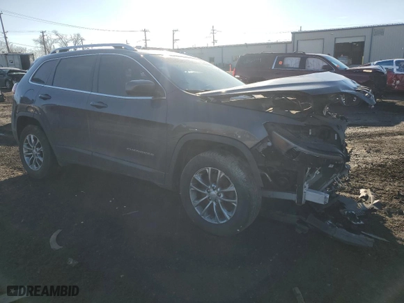 2019 Jeep Cherokee Latitude Plus with VIN 1C4PJMLB5KD212047, listed as a Copart auction lot 46684085 with 118,001 mi miles and Salvage Title. Bid and sale history available at carsss.com. Image 4.