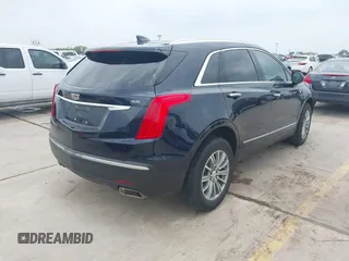 2017 Cadillac XT5 Luxury FWD z VIN 1GYKNBRS9HZ215565, wystawiony jako IAAI lot #42108831 z przebiegiem 78 694 mil mil oraz . Historia ofert i sprzedaży dostępna na DreamBid. Obrazek 4.