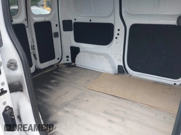 2014 Nissan NV200 SV with VIN 3N6CM0KN7EK693611, listed as a IAAI auction lot 42706064 with 81,110 mi miles and . Bid and sale history available at DreamBid. Image 8.