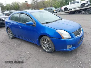 2011 Nissan Sentra SE-R z VIN 3N1BB6AP1BL606935, wystawiony jako IAAI lot #42233917 z przebiegiem 204 941 mil mil oraz . Historia ofert i sprzedaży dostępna na DreamBid. Obrazek 1.