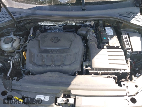 2020 Volkswagen Tiguan SE z VIN 3VV3B7AX7LM035567, wystawiony jako IAAI lot #42316223 z przebiegiem 64 730 mil mil oraz . Historia ofert i sprzedaży dostępna na DreamBid. Obrazek 10.