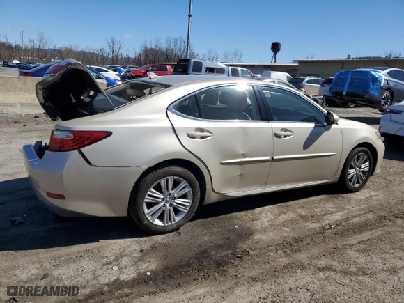 2014 Lexus ES 350 with VIN JTHBK1GG8E2149441, listed as a Copart auction lot 49996915 with 189,410 mi miles and Salvage Title. Bid and sale history available at carsss.com. Image 3.