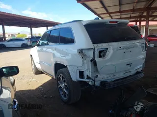 2018 Jeep Grand Cherokee Limited with VIN 1C4RJEBG4JC181745, listed as a IAAI auction lot 42085315 with 81,533 mi miles and . Bid and sale history available at DreamBid. Image 3.