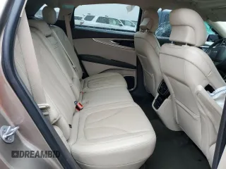 2019 Lincoln Nautilus Reserve z VIN 2LMPJ6L96KBL18196, wystawiony jako Copart lot #45684595 z przebiegiem 49 109 mil mil oraz Szkoda całkowita • Salvage title. Historia ofert i sprzedaży dostępna na DreamBid. Obrazek 10.