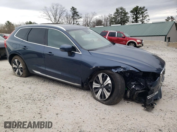 2023 Volvo XC60 z VIN YV4H60DN1P1359219, wystawiony jako Copart lot #53836465 z przebiegiem 16 245 mil mil oraz Szkoda całkowita • Salvage title. Historia ofert i sprzedaży dostępna na DreamBid. Obrazek 4.