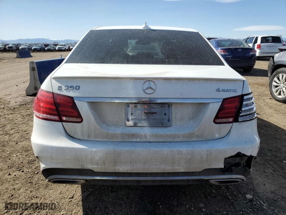 2014 Mercedes-Benz E-Class E 350 Luxury with VIN WDDHF8JB1EB007783, listed as a Copart auction lot 48137785 with 114,605 mi miles and Salvage Title. Bid and sale history available at carsss.com. Image 6.