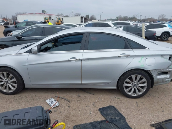 2011 Hyundai Sonata Limited with VIN 5NPEC4AB9BH224359, listed as a IAAI auction lot 41612964 with 159,679 mi miles and . Bid and sale history available at DreamBid. Image 14.