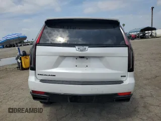 2021 Cadillac Escalade Sport Platinum z VIN 1GYS4GKL8MR314830, wystawiony jako Copart lot #56720865 z przebiegiem 68 483 mil mil oraz Szkoda całkowita • Salvage title. Historia ofert i sprzedaży dostępna na DreamBid. Obrazek 6.