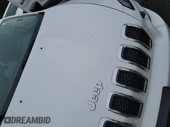 2015 Jeep Cherokee Sport with VIN 1C4PJMAB8FW685146, listed as a IAAI auction lot 42842417 with 130,325 mi miles and . Bid and sale history available at DreamBid. Image 21.