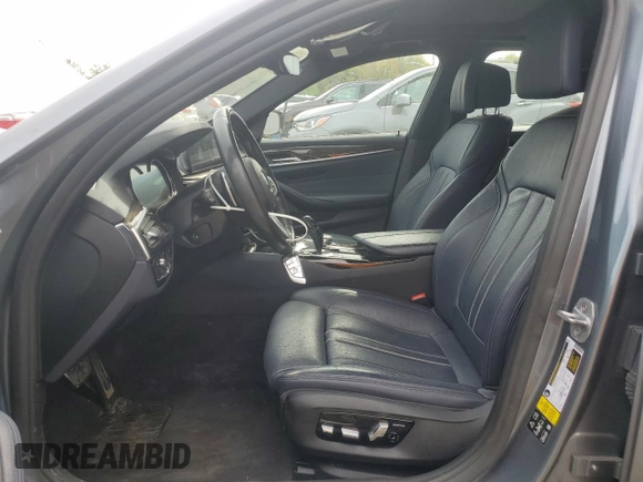 2018 BMW 5 Series 540i xDrive with VIN WBAJE7C54JWC57361, listed as a Copart auction lot 53047545 with 62,312 mi miles and Salvage title. Bid and sale history available at DreamBid. Image 7.