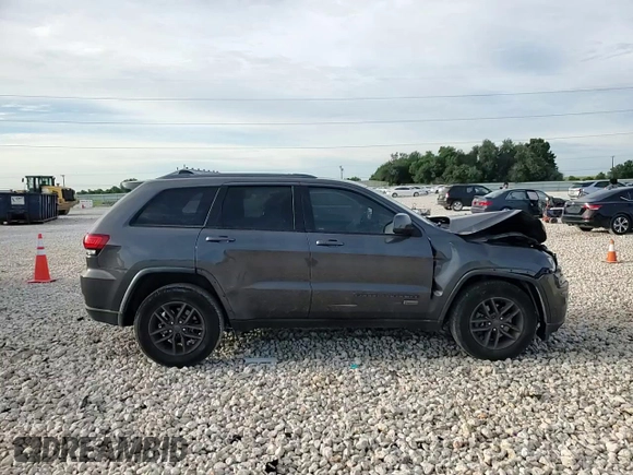 2016 Jeep Grand Cherokee 75th Anniversary with VIN 1C4RJEAG4GC369336, listed as a Copart auction lot 58158095 with 107,171 mi miles and Salvage title. Bid and sale history available at DreamBid. Image 13.