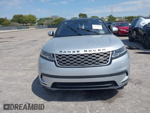 2020 Land Rover Range Rover Velar S z VIN SALYB2EXXLA255258, wystawiony jako IAAI lot #41823002 z przebiegiem 66 527 mil mil oraz . Historia ofert i sprzedaży dostępna na DreamBid. Obrazek 6.