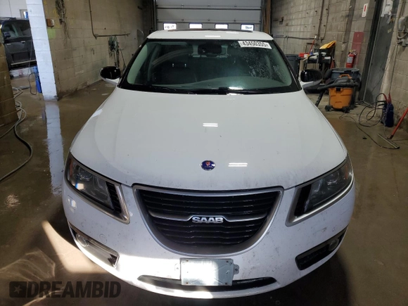 2011 Saab 9-5 Turbo4 z VIN YS3GN4AR9B4002001, wystawiony jako Copart lot #43450355 z przebiegiem 138 664 mil mil oraz Tytuł czysty. Historia ofert i sprzedaży dostępna na DreamBid. Obrazek 5.
