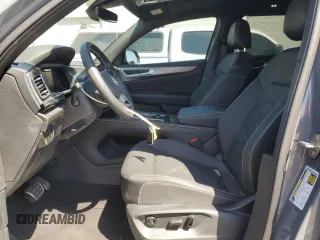 2024 Volkswagen Atlas SE with VIN 1V2JE2CA1RC229108, listed as a Copart auction lot 52820435 with 14,426 mi miles and Salvage title. Bid and sale history available at DreamBid. Image 7.